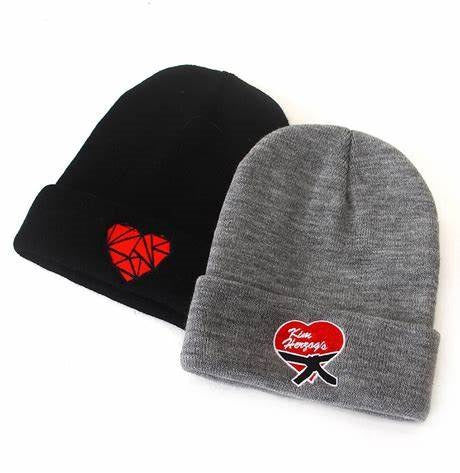 Crafting Customized Comfort: Exploring the Allure of Bespoke Beanies
